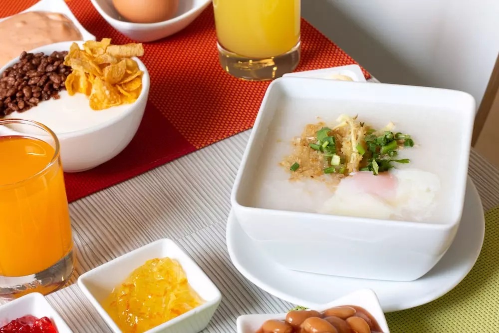 هتل بیس ستورن